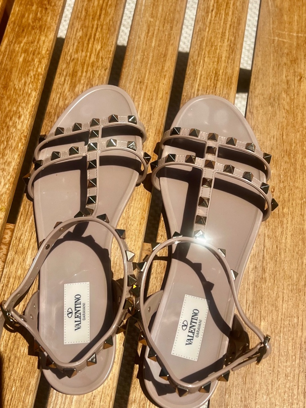 VALENTINO GARAVANI- Rockstud Jelly Flat gladiator Sandals - 40 - Picture 3 of 6